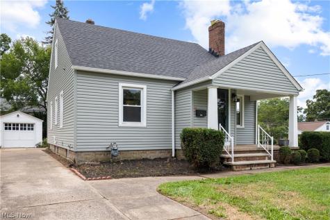 731 W 32nd Street Lorain OH 44052