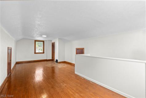 731 W 32nd Street Lorain OH 44052