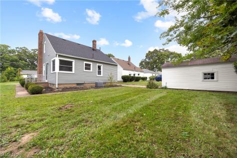 731 W 32nd Street Lorain OH 44052