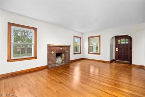 731 W 32nd Street Lorain OH 44052