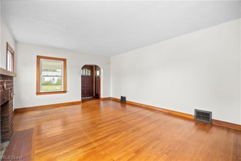 731 W 32nd Street Lorain OH 44052
