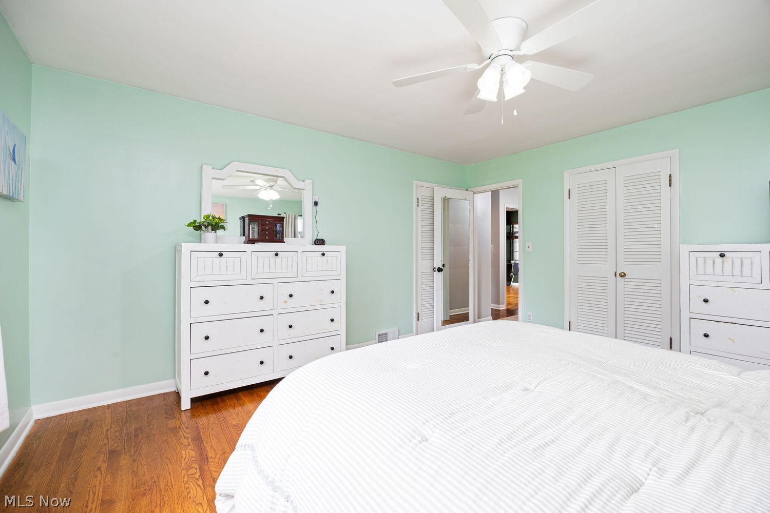 2476 Thurmont Road Akron OH 44313
