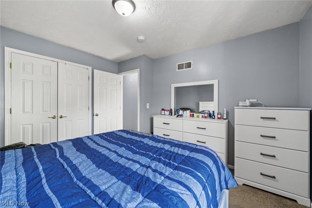 12505 Grimsby Avenue Cleveland OH 44135