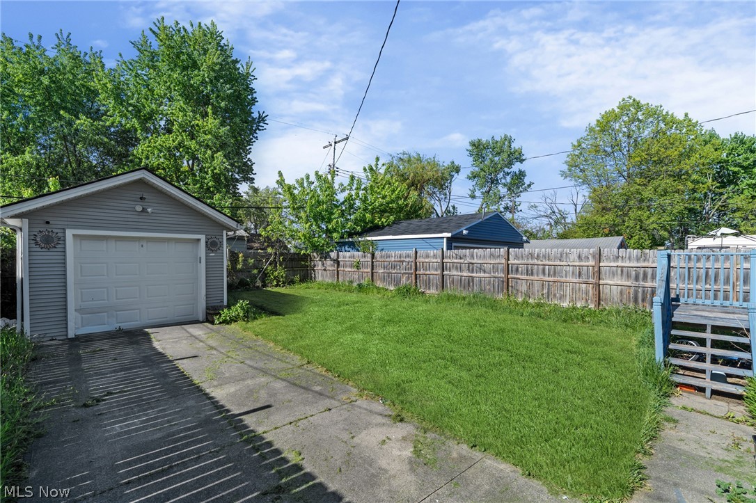 12505 Grimsby Avenue Cleveland OH 44135