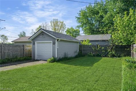 12505 Grimsby Avenue Cleveland OH 44135