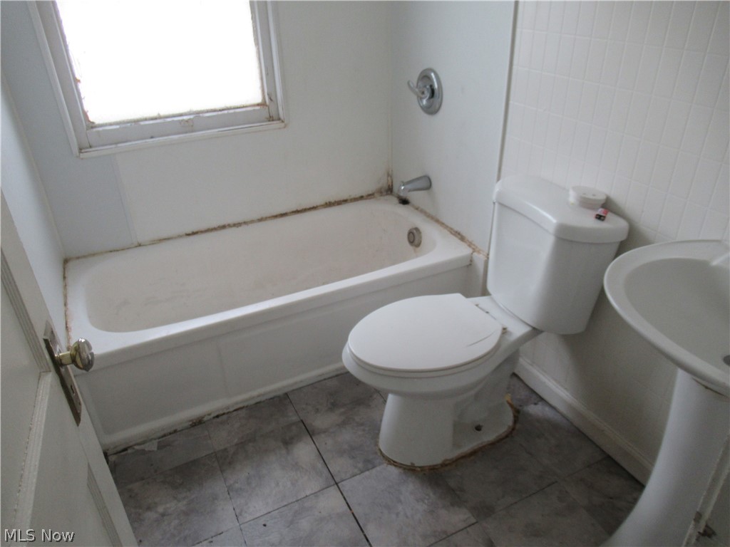 12704 Christine Avenue Garfield Heights OH 44105