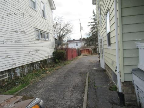 12704 Christine Avenue Garfield Heights OH 44105