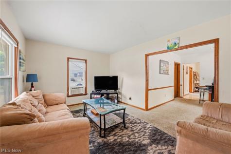 115 Avon Point Avon Lake OH 44012