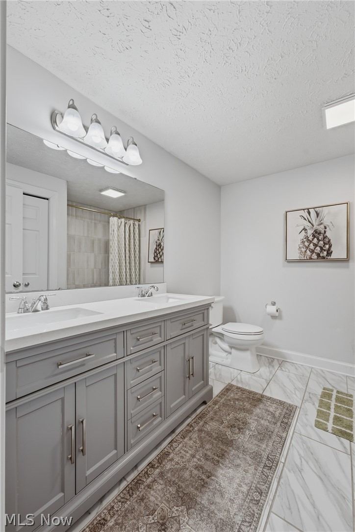 6093 Anchorport Circle NW Canton OH 44718