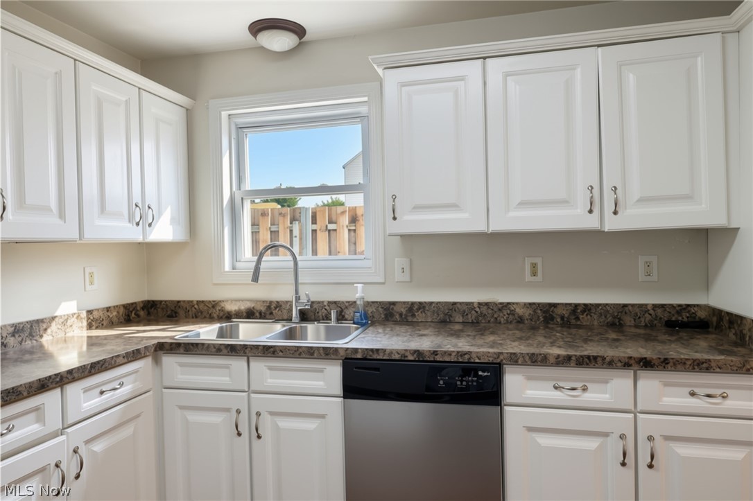 1209 Commonwealth Avenue Mayfield Heights OH 44124