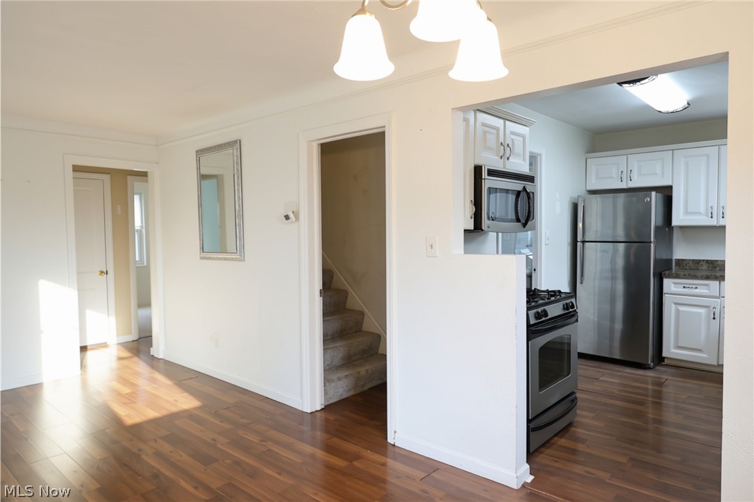 1209 Commonwealth Avenue Mayfield Heights OH 44124