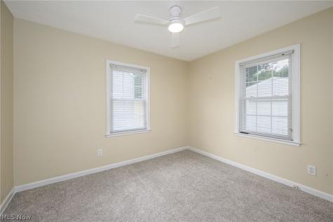 2751 Valley Road Cuyahoga Falls OH 44223