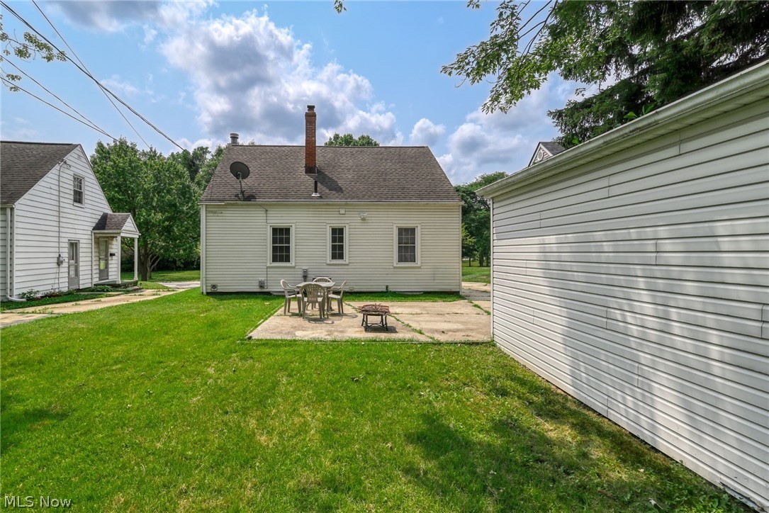 2751 Valley Road Cuyahoga Falls OH 44223