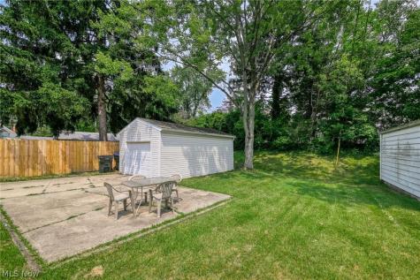 2751 Valley Road Cuyahoga Falls OH 44223