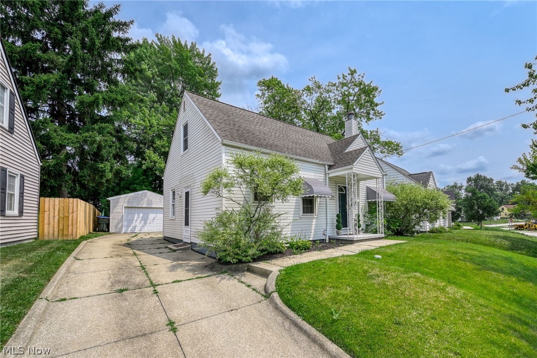 2751 Valley Road Cuyahoga Falls OH 44223