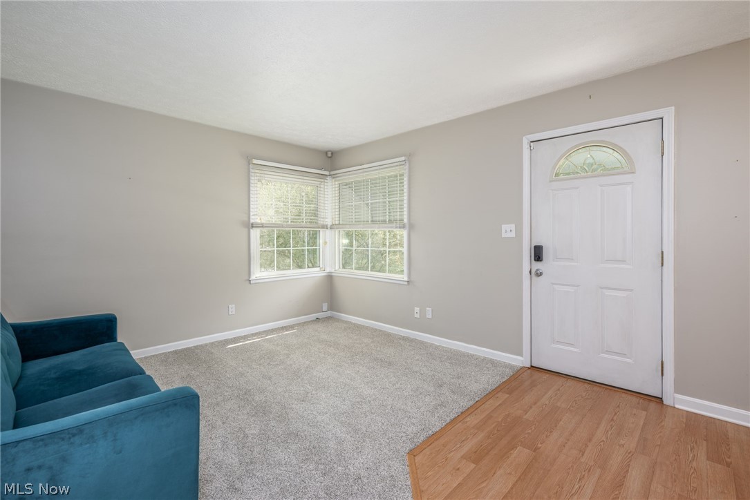 2751 Valley Road Cuyahoga Falls OH 44223
