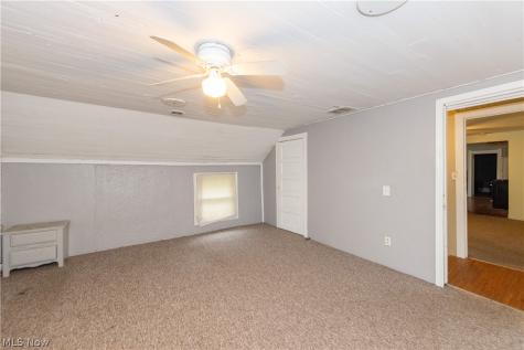 827 Starkweather Avenue Cleveland OH 44113