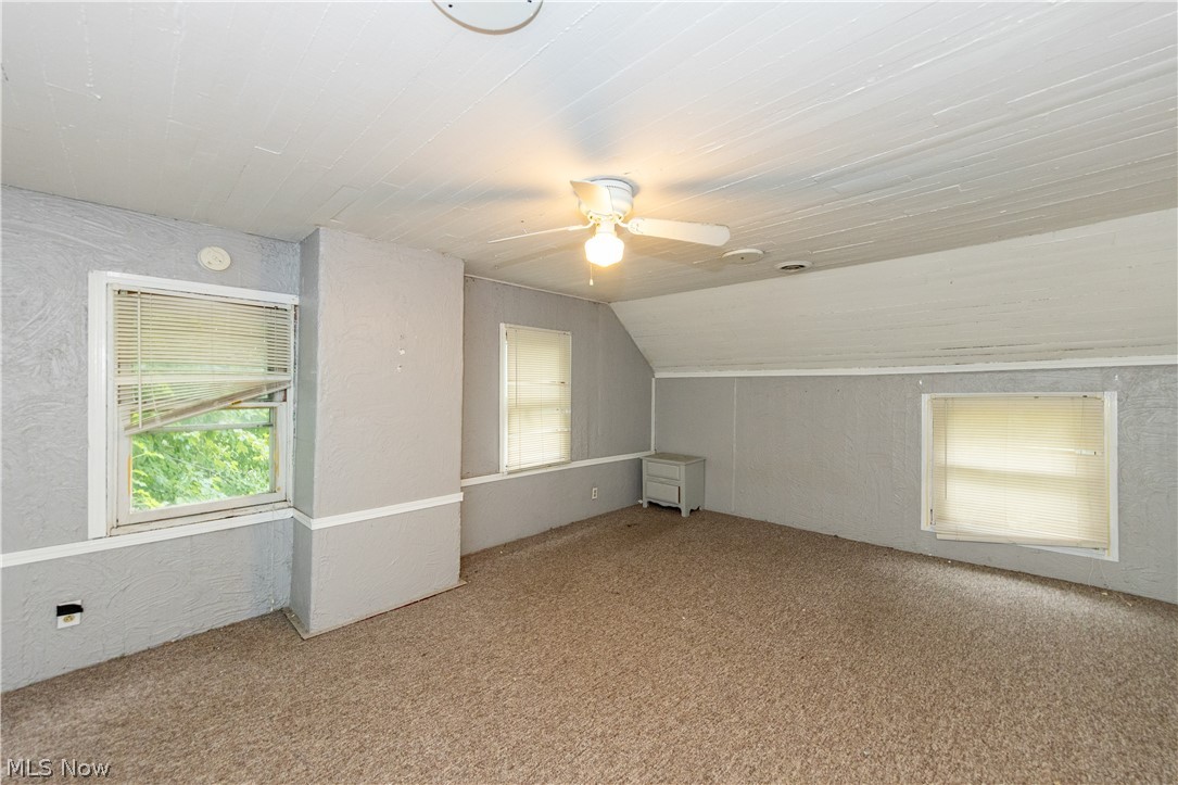 827 Starkweather Avenue Cleveland OH 44113
