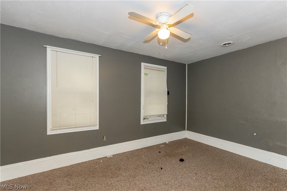 827 Starkweather Avenue Cleveland OH 44113