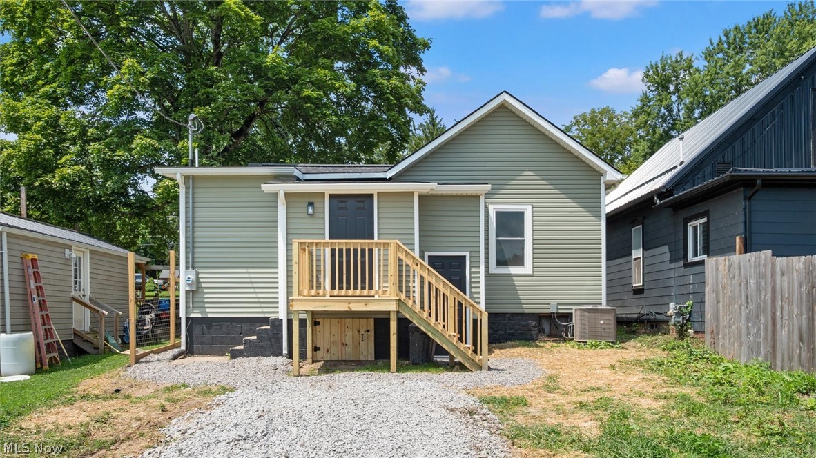 250 N Main Street Roseville OH 43777