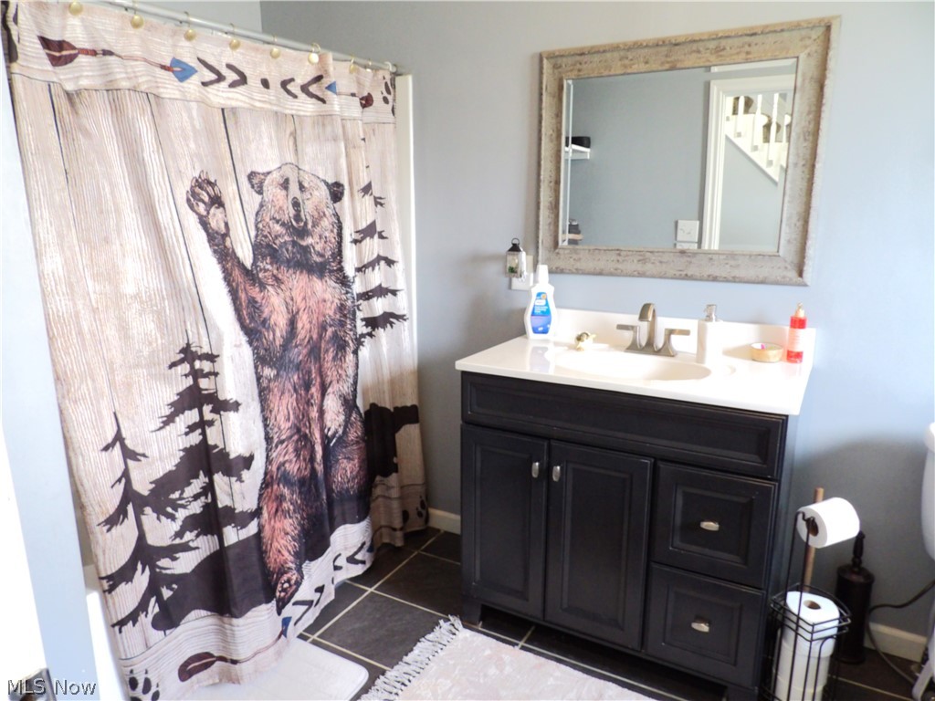 52788 Belmont Avenue Beallsville OH 43716