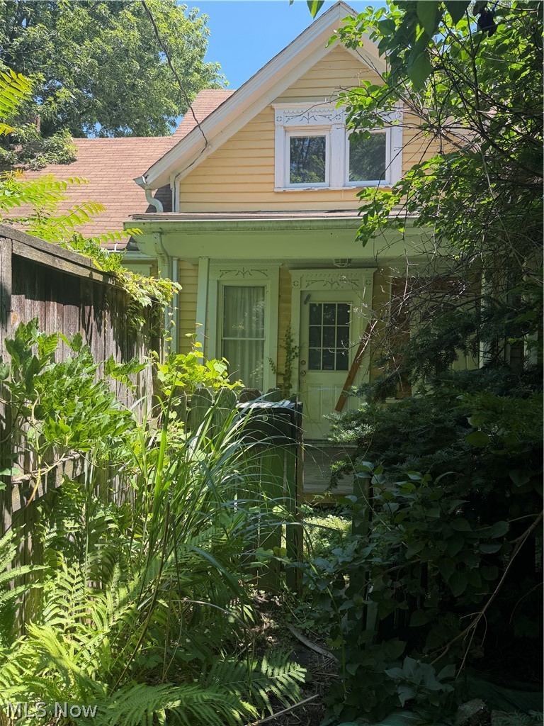 1931 W 57th Street Cleveland OH 44102