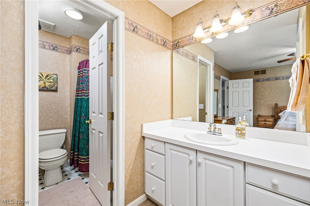 19959 Shenandoah Ridge Strongsville OH 44149