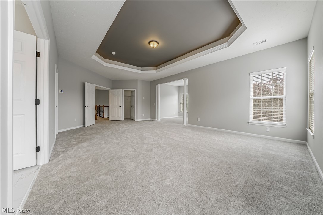 38691 Amberwood Drive Avon OH 44011