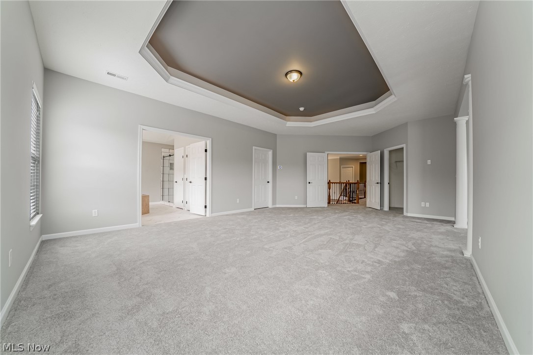 38691 Amberwood Drive Avon OH 44011