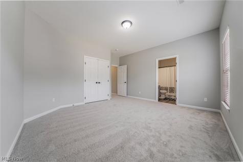 38691 Amberwood Drive Avon OH 44011