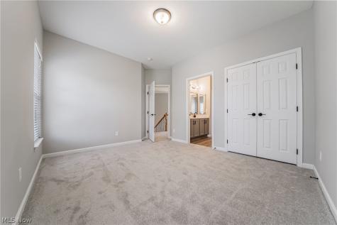 38691 Amberwood Drive Avon OH 44011