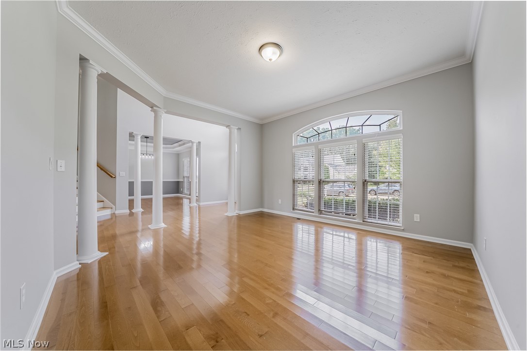 38691 Amberwood Drive Avon OH 44011
