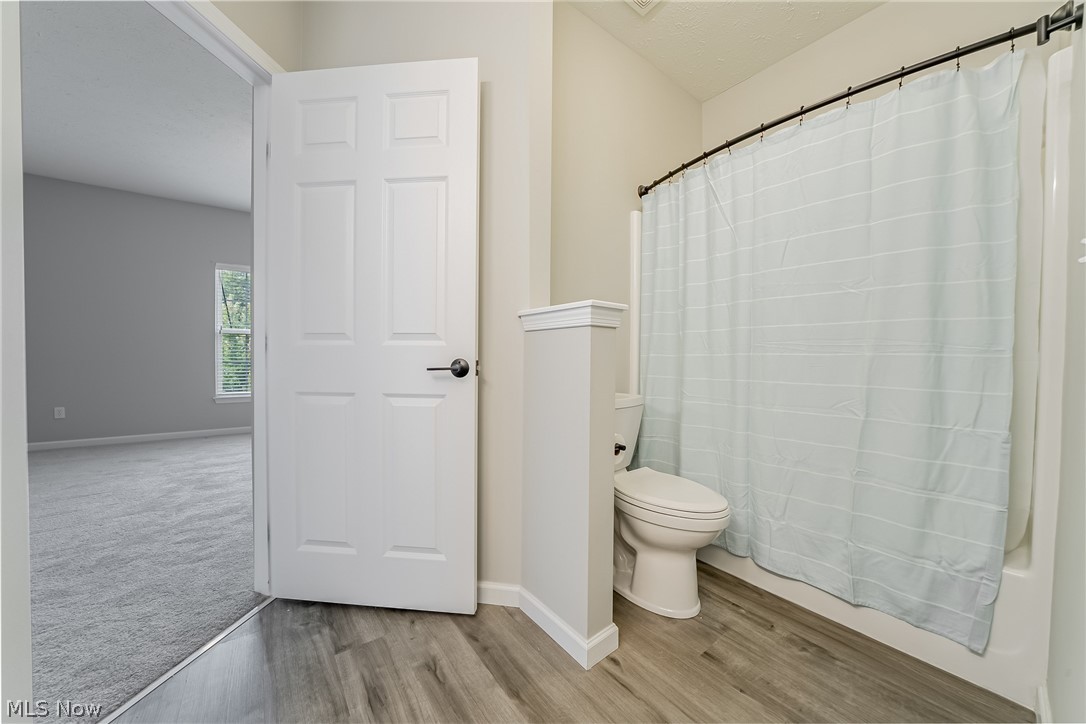 38691 Amberwood Drive Avon OH 44011