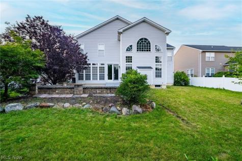 38691 Amberwood Drive Avon OH 44011