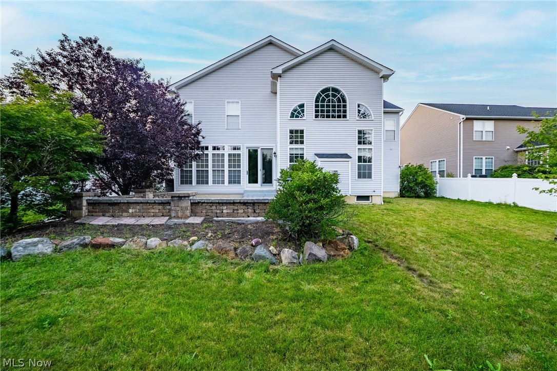 38691 Amberwood Drive Avon OH 44011