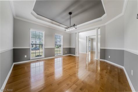 38691 Amberwood Drive Avon OH 44011
