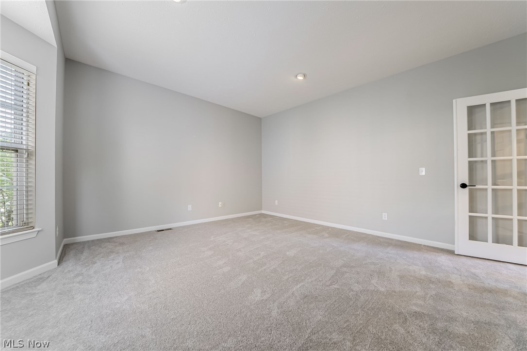 38691 Amberwood Drive Avon OH 44011