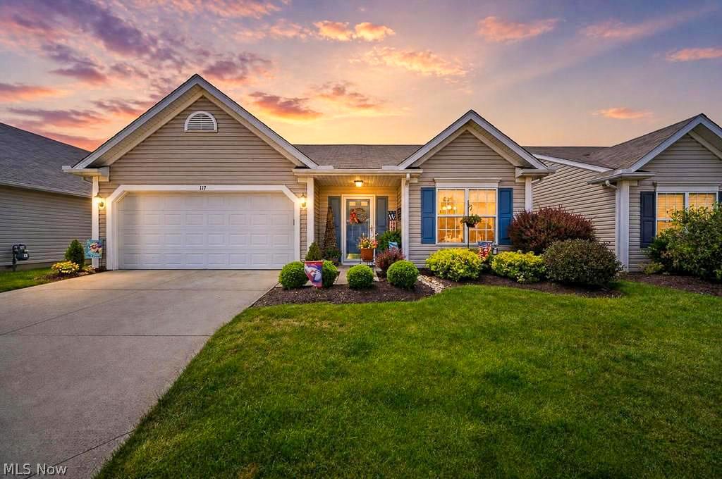 117 Carrington Court Elyria OH 44035