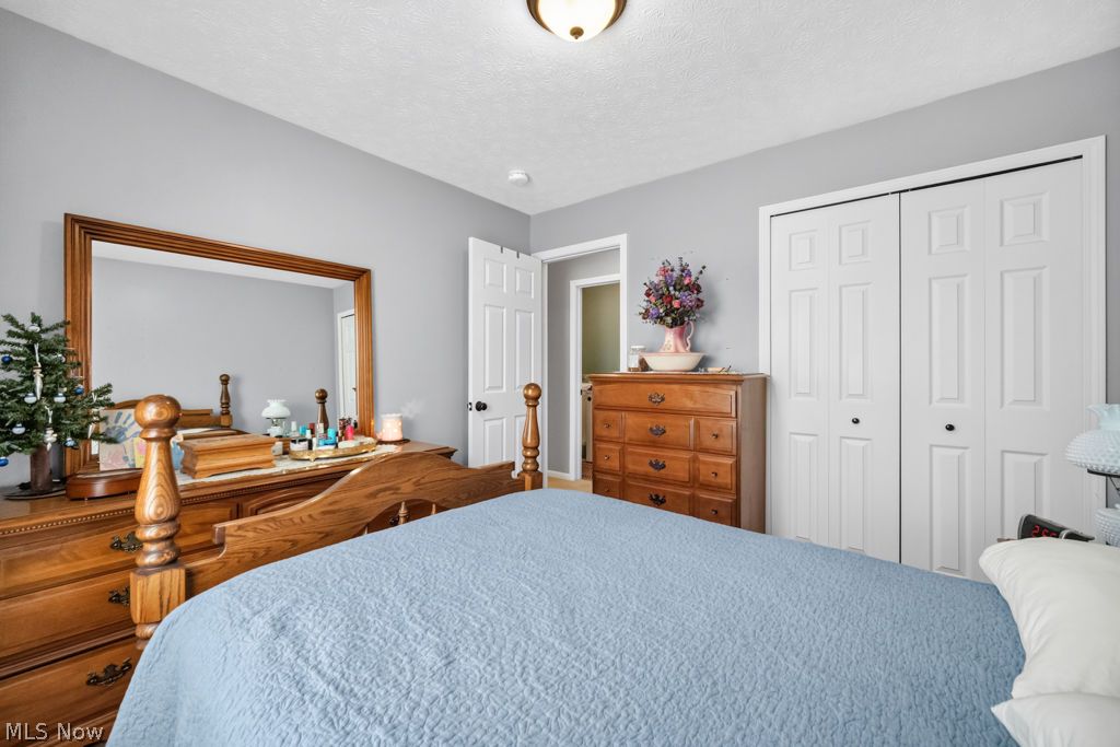 117 Carrington Court Elyria OH 44035