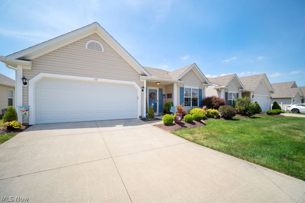 117 Carrington Court Elyria OH 44035