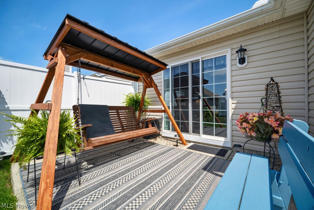 117 Carrington Court Elyria OH 44035
