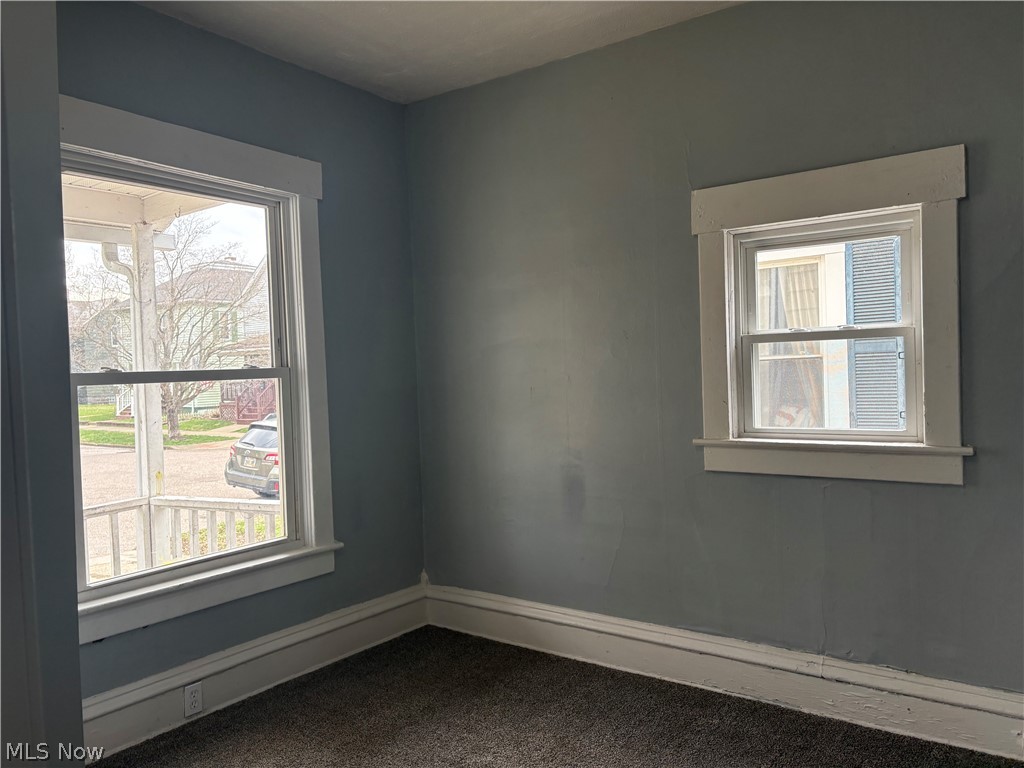 621 Creedmore Avenue Barberton OH 44203