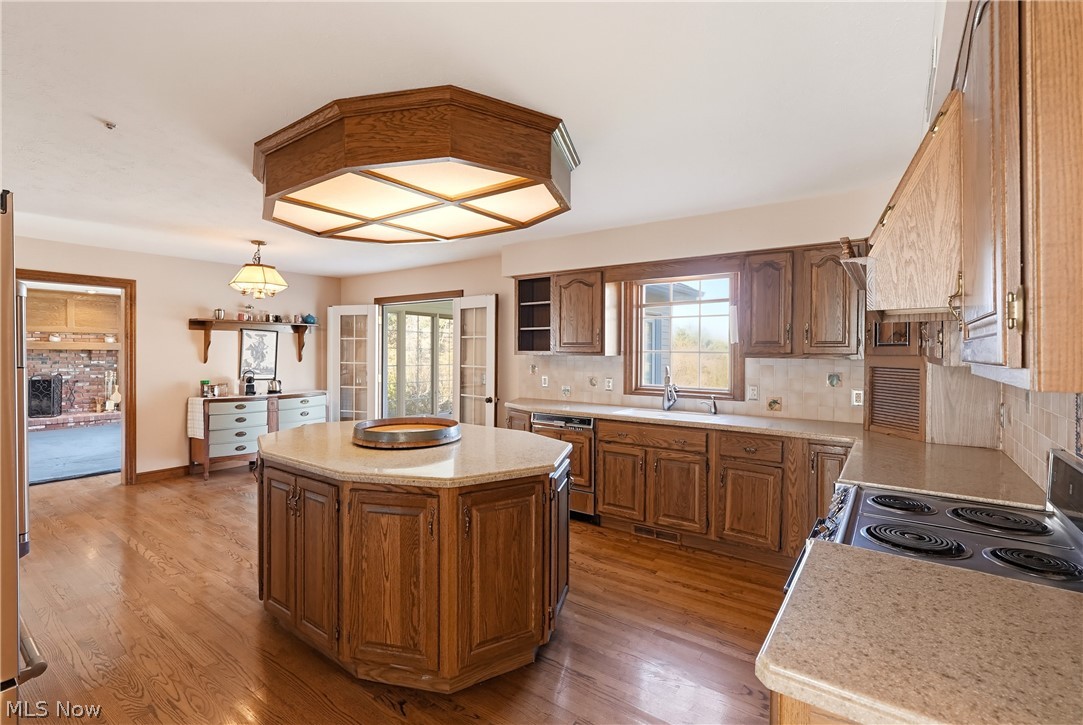 7850 Bainbridge Road Chagrin Falls OH 44023