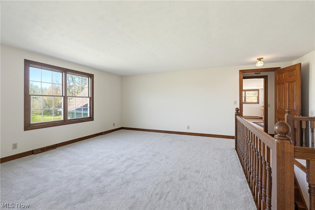 7850 Bainbridge Road Chagrin Falls OH 44023
