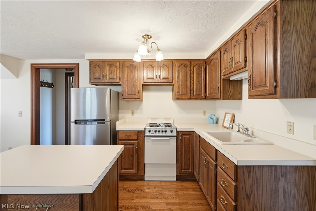 7850 Bainbridge Road Chagrin Falls OH 44023