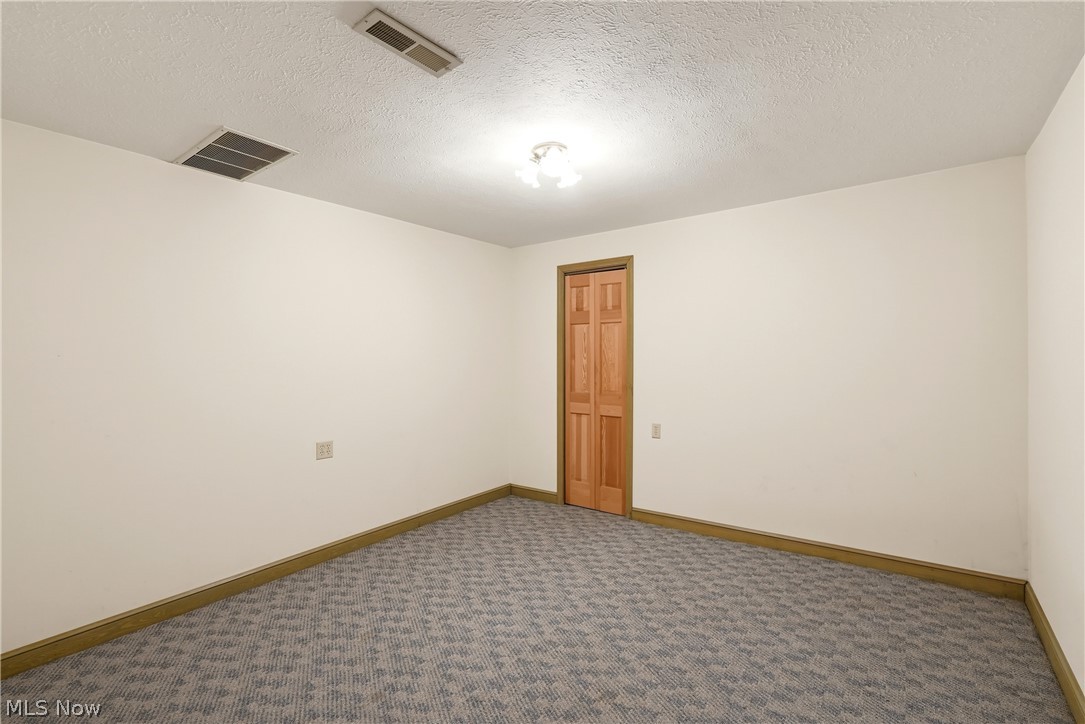 7850 Bainbridge Road Chagrin Falls OH 44023