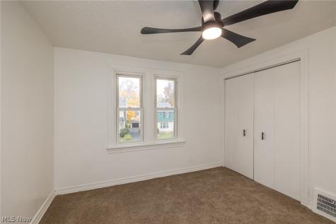 939 Vineshire Road Cleveland Heights OH 44121