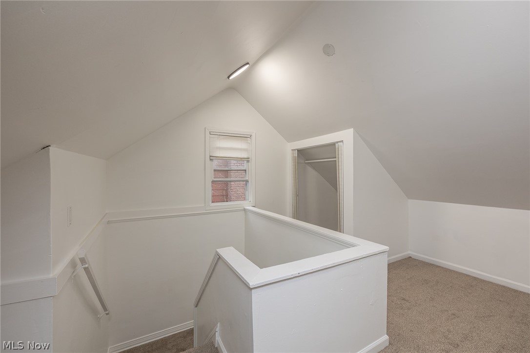 939 Vineshire Road Cleveland Heights OH 44121