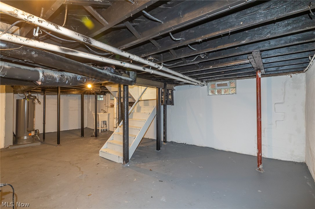 939 Vineshire Road Cleveland Heights OH 44121