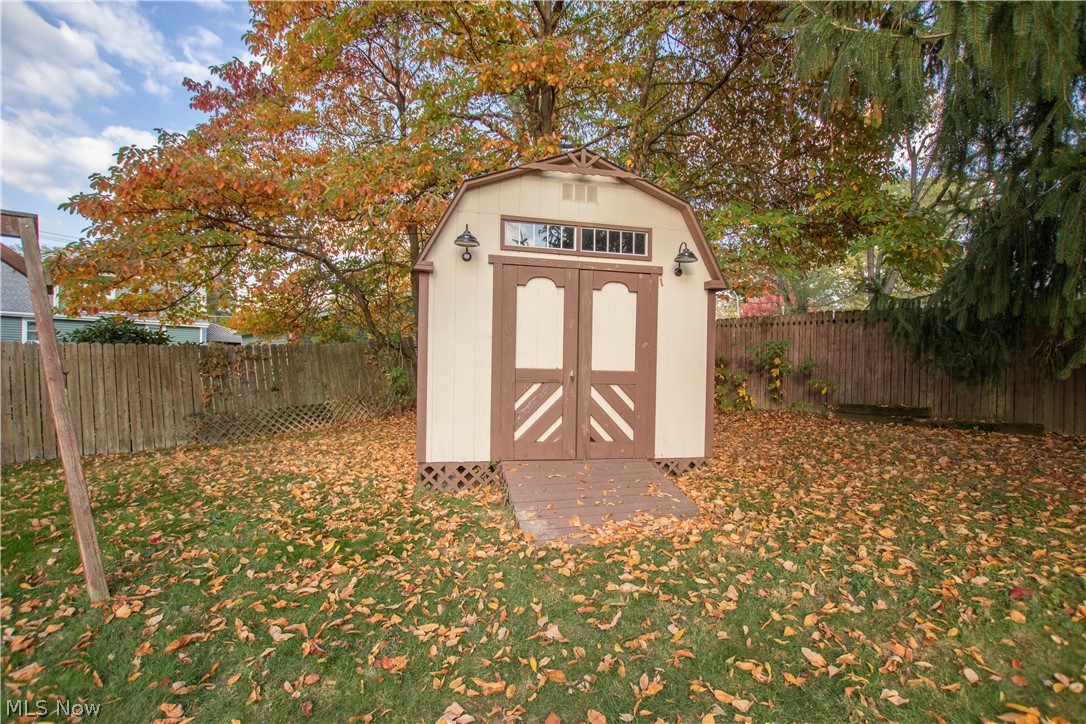 448 Fernwood Avenue Wadsworth OH 44281